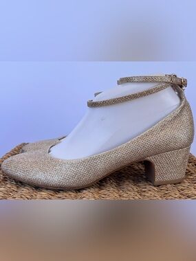 Pilcro & The Letterpress by Anthropologie Women’s Ana Glitter Heel Gold Size 7M